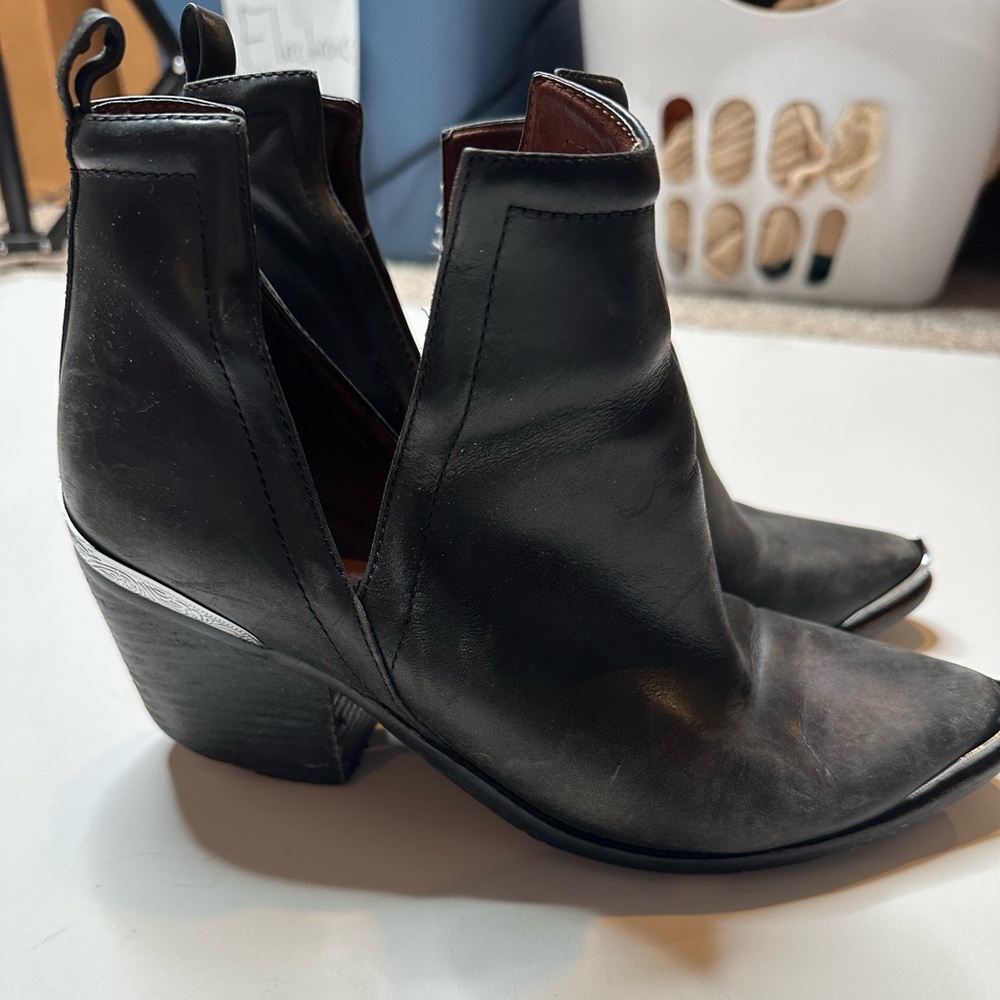 Jeffrey Campbell Cromwell Boot W8.5 - Picture 3 of 7